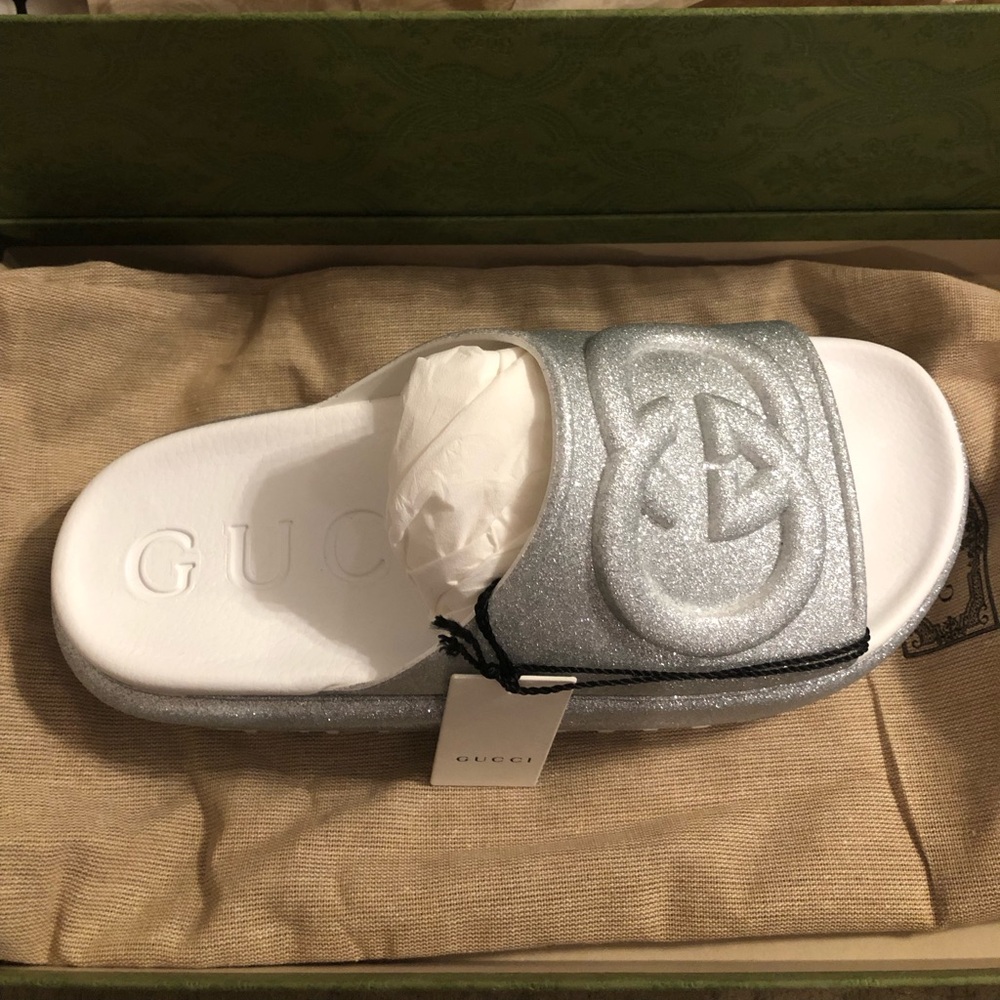 New Gucci platform silver sandals slides size 7
